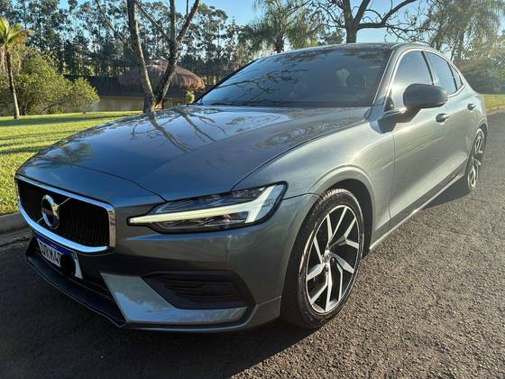 VOLVO S60 2.0 T4 MOMENTUM GASOLINA 4P AUTOMÁTICO
